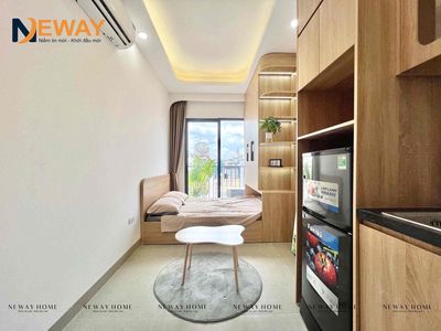 The studio is as advanced as the photo with the cool balcony