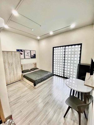 Room 40 m2_Studio balcony_ 108/62 a trần quang diệu