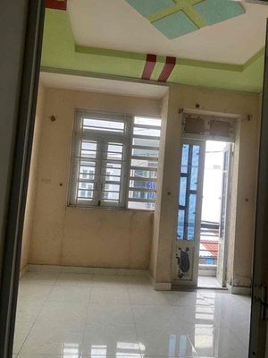 TRIBY 2 floors 4*7; 2 bedrooms.