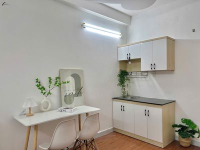 The beautiful studio is not shared with only 5 million Chinese labors