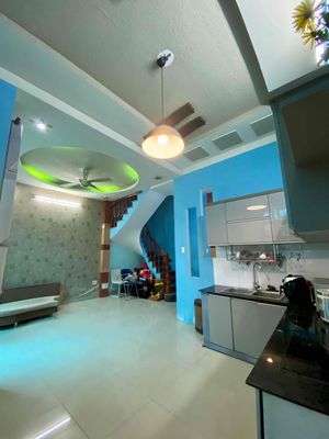 [Full] bedroom, toilet, clean kitchen