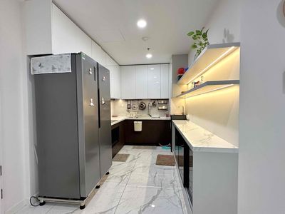Rent Sunshine Sky City District 7 106 m2 3 bedrooms 3 beautiful Full interior toilets