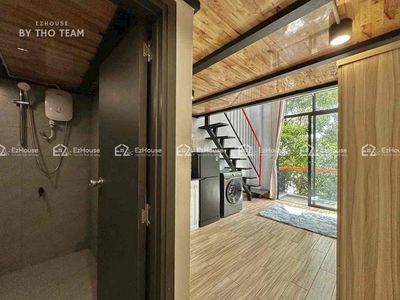 The apartment, the balcony, the green view, is Ngô Bệ - across from the etown.