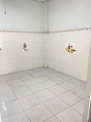 The Nam Cao front market market area 183 meters, good business, good price