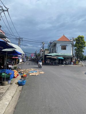 The Nam Cao front market market area 183 meters, good business, good price