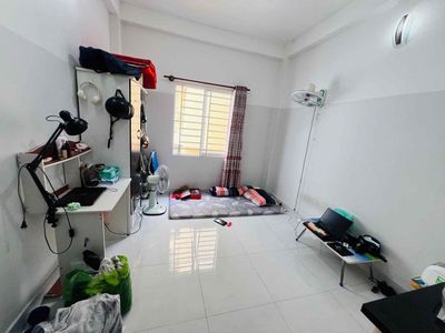 a cool, blue Nguyễn Văn Thương window room