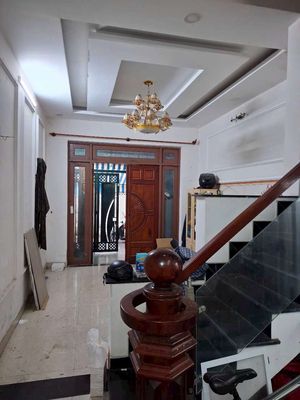 The ground floor is two floors up the roof of Hiệp Bình.