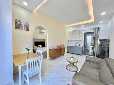Rend a high-end high-level club bedroom, located at tdt-ntt-remitable Q4 District 1.