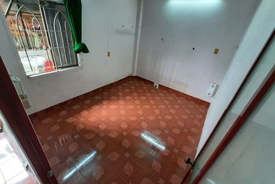 The empty room in the original house is just a female lease.