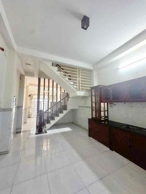4 x18 meters 2 floor st (5 bedroom 3 toilets) 4 meters down. Liên khu 8-9 mango hill. Bình Tân