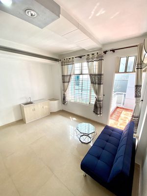 New room, balcony, Phạm Văn Đồng front, 2 minutes to Cv
