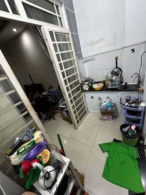 Rent room for the 28th ever-investrial Inn.