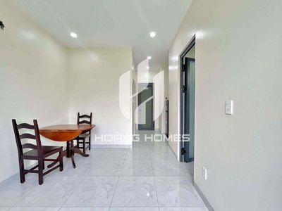 Super Wide studio - clear tooo balcony