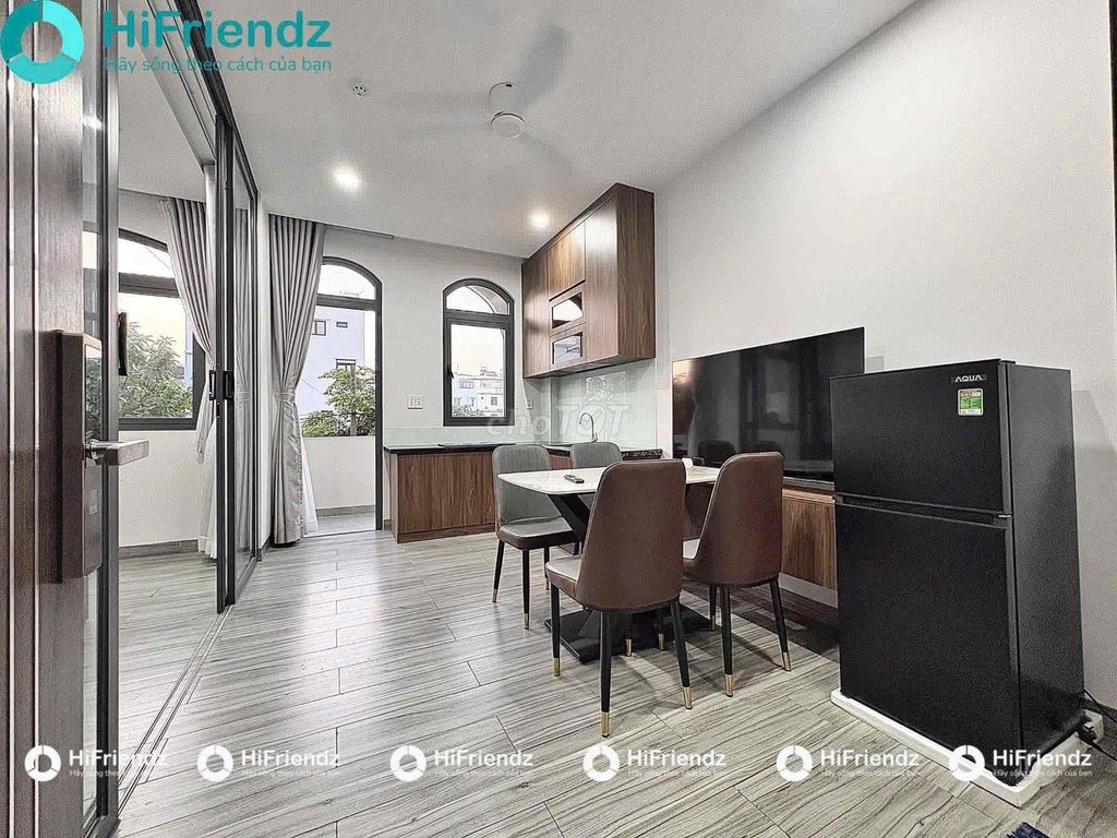 A big bancol bedroom near Lotte is free to move to District 4, District 1 cheap