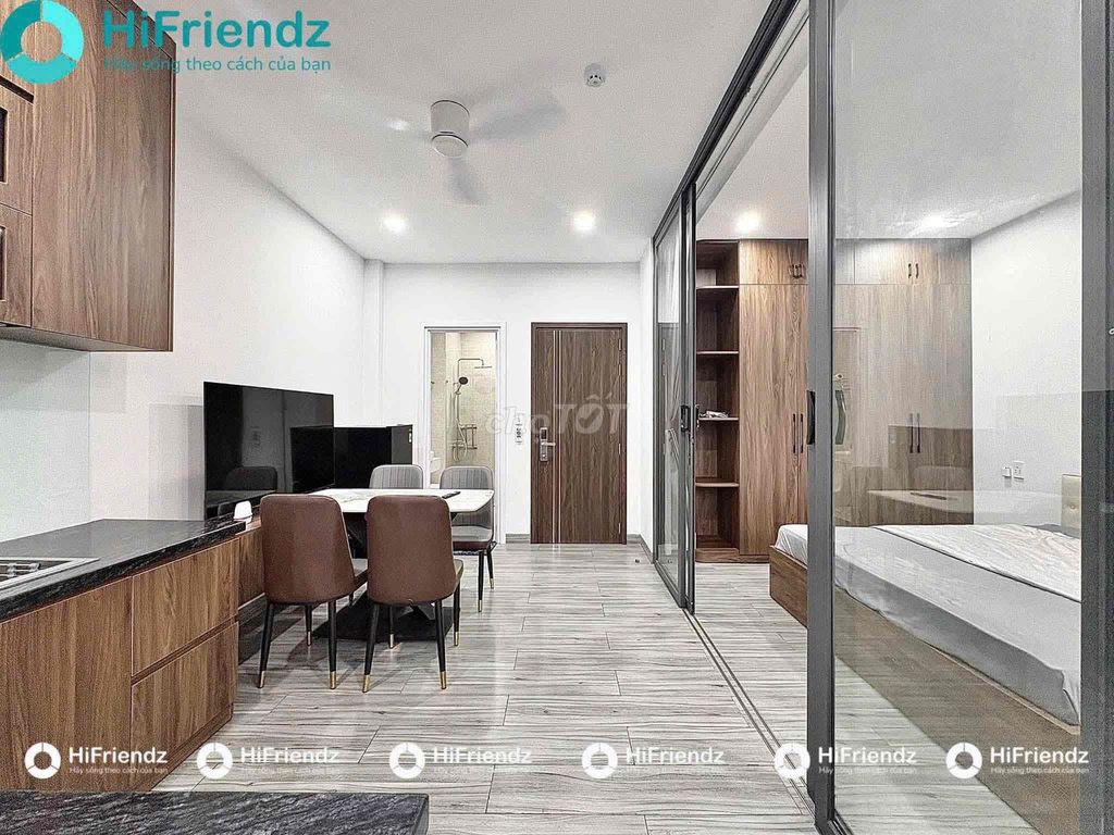 A big bancol bedroom near Lotte is free to move to District 4, District 1 cheap