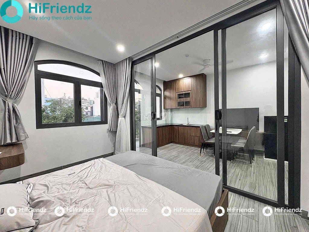 A big bancol bedroom near Lotte is free to move to District 4, District 1 cheap