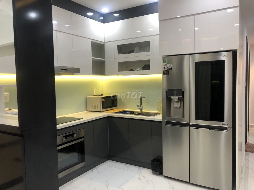 Sunrise Riverside apartment, 2 bedrooms, 2 beautiful, advanced interiors