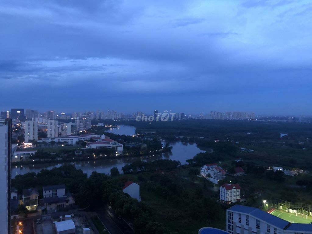 Sunrise Riverside apartment, 2 bedrooms, 2 beautiful, advanced interiors