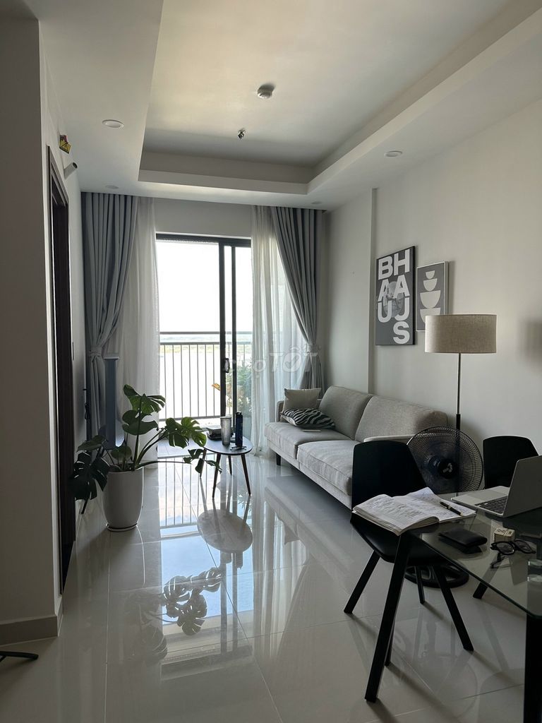District 7 riverside full beautiful interior One bedroom 9 million, 2 11 million bedrooms, 3 full 15 million view city