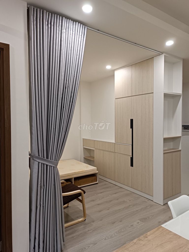 District 7 riverside 1 bedroom 2 3 bedrooms good 9.5 million ntcb, full interior nice 11 million