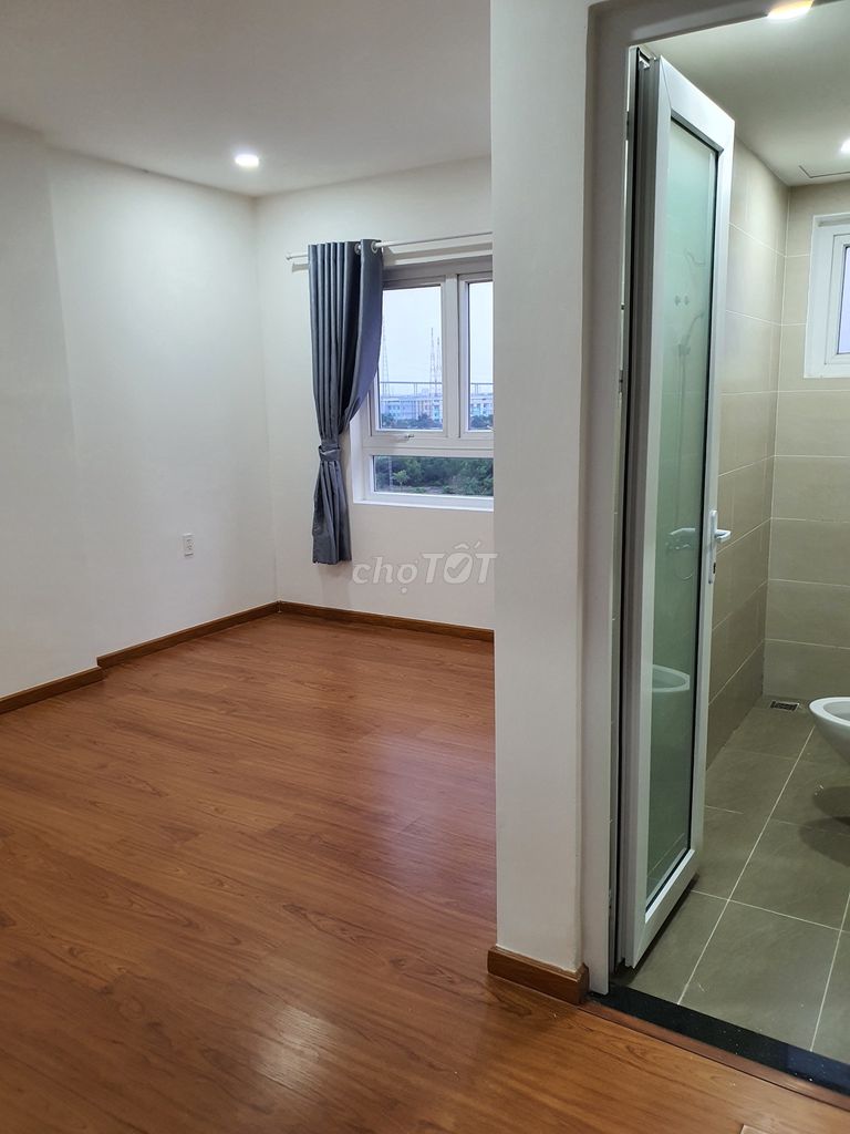 Rent apartment 72 meters (2 bedroom, 2 toilets) at 5.5 million - The angle 2 view, right now.