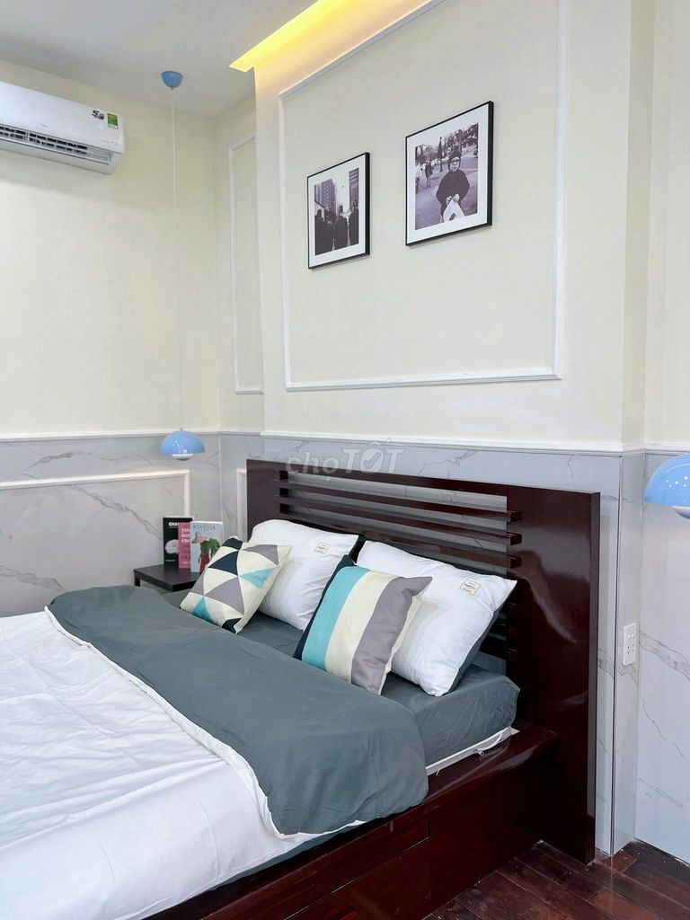 Opening apartment 1. Balcon Full Bedrooms 100% New Hồ Văn Huê Phú Nhuận