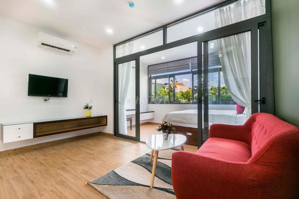 50 meters a.m. Garden apartment. A full bedroom. Lê Văn Sỹ.
