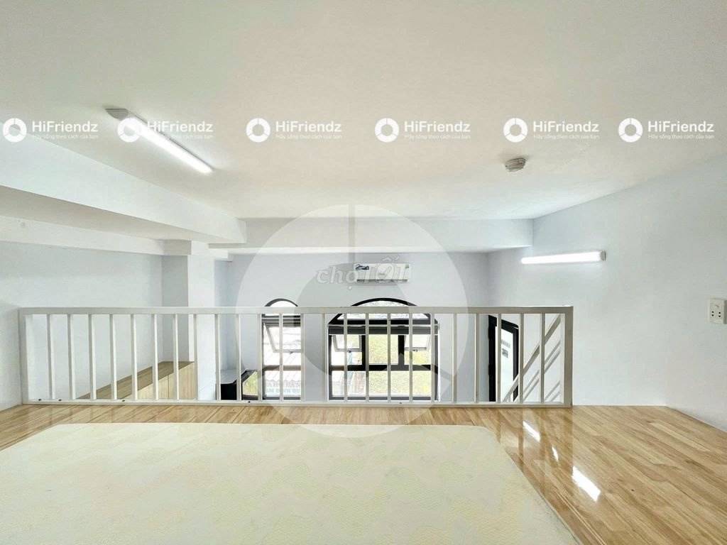 studio/ MEDI closes the cross, the 7th district's new market.