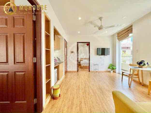 The two- bedroom system. A one-room bedroom near the Plann Park.