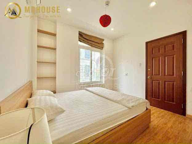 The two- bedroom system. A one-room bedroom near the Plann Park.