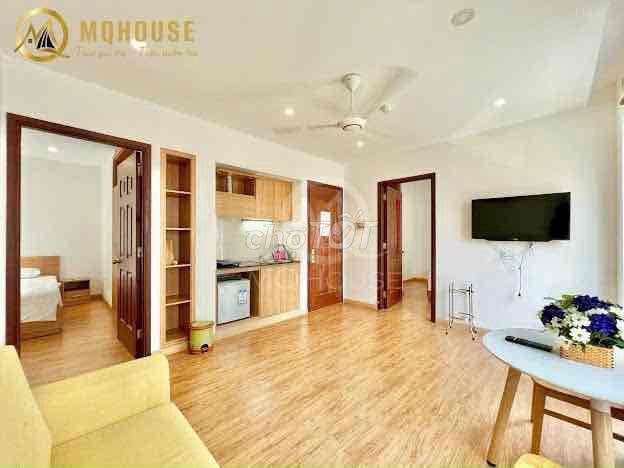 The two- bedroom system. A one-room bedroom near the Plann Park.