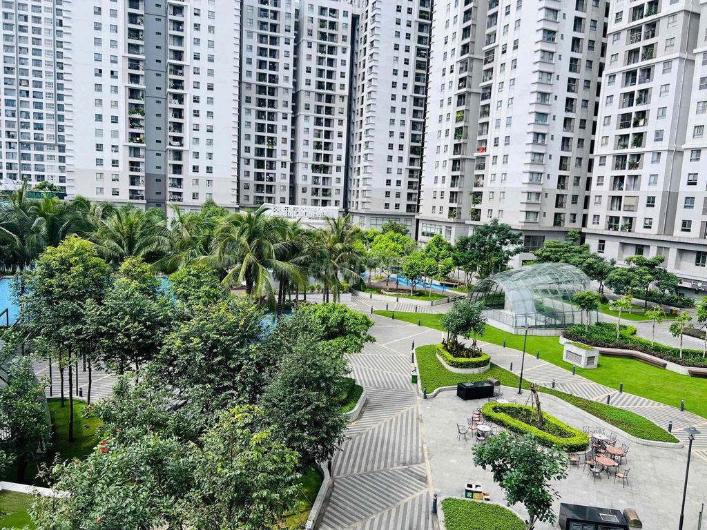 Renting Sai Gon South apartment, perfect home. 2 bedrooms. 14-16 million, 3 bedrooms 19-21 million.