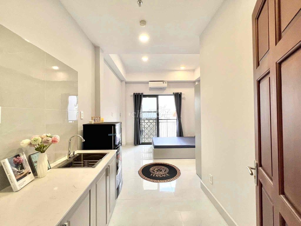 Open the new balcony studio 100% right ontte Cộng Hoà.
