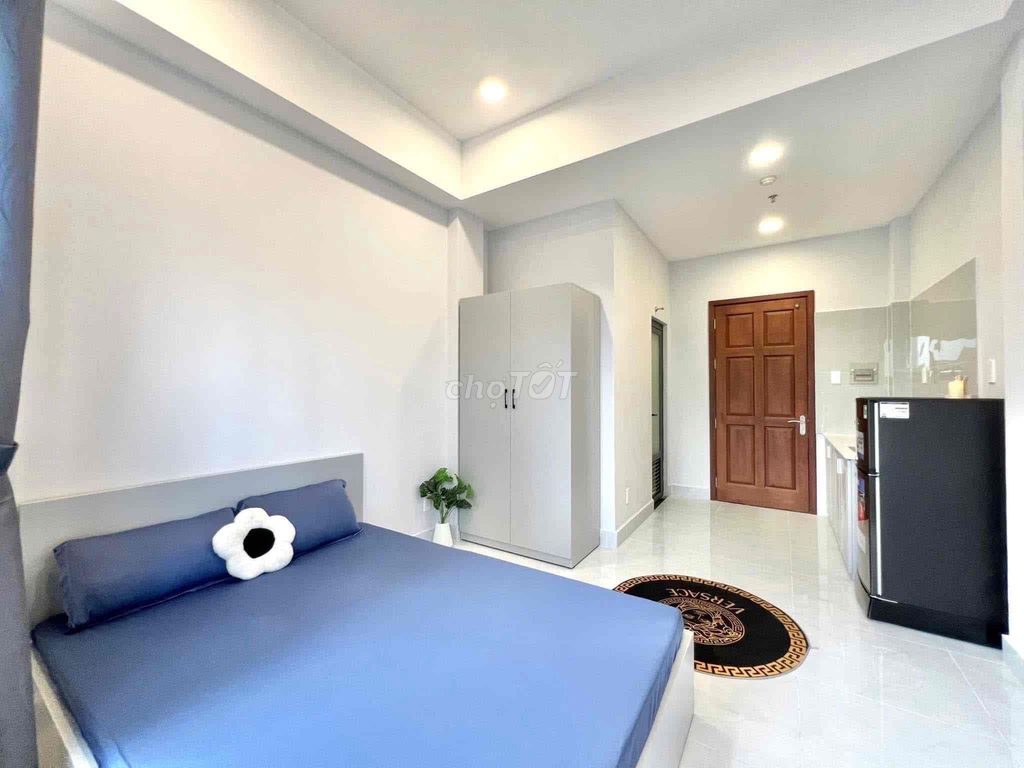 Open the new balcony studio 100% right ontte Cộng Hoà.