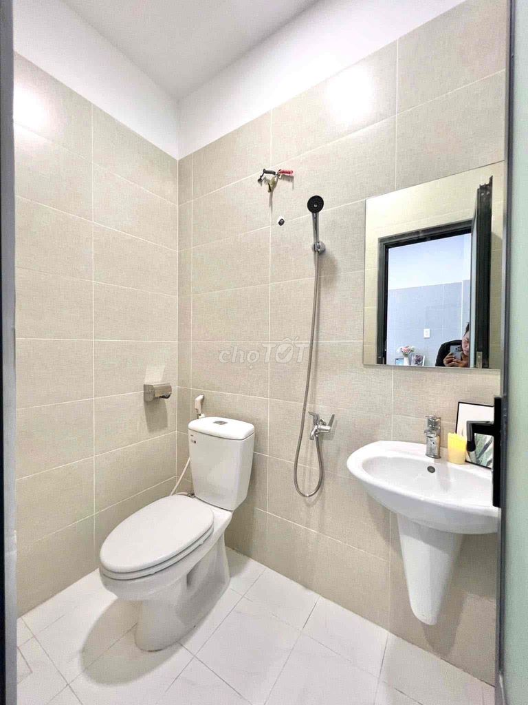 Open the new balcony studio 100% right ontte Cộng Hoà.