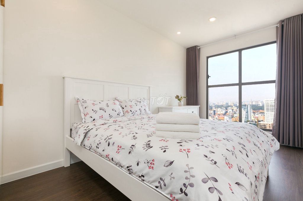 apartment 88 meters2, 2 Saigon Royal-4.