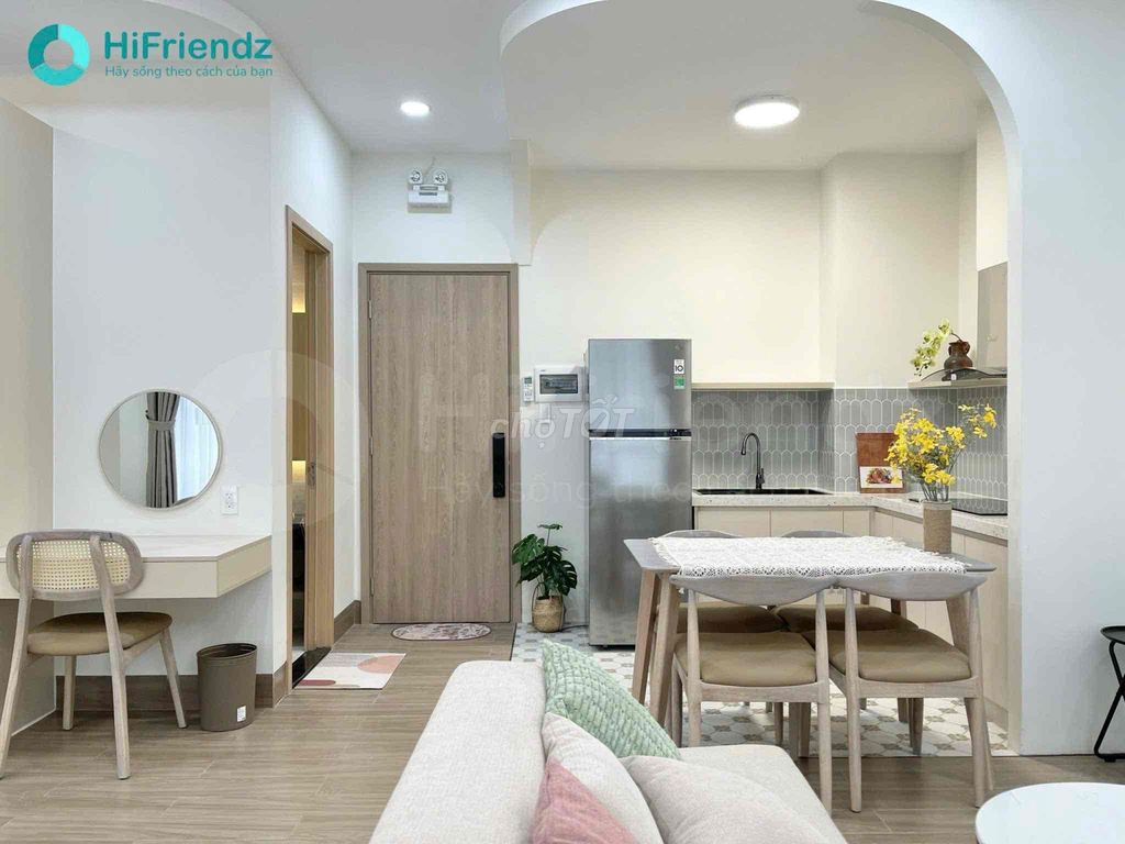 Super hot apartment clear! Full interior