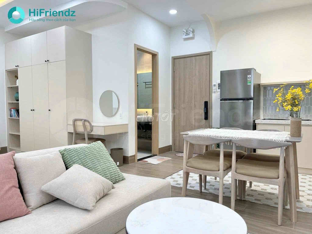 Super hot apartment clear! Full interior