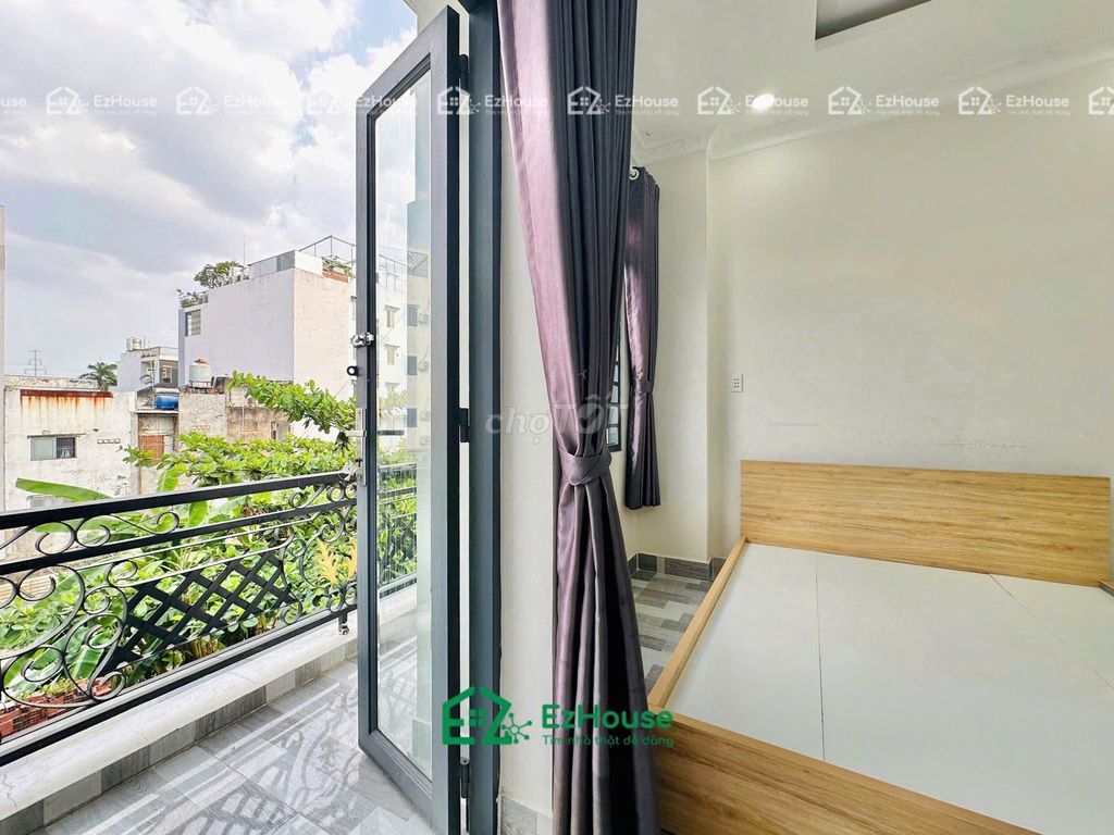 Rent the High House of Full Seven, Four Four Four Four Fourths, Bv Bình Tân