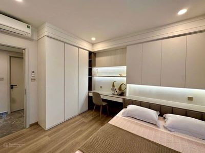 Need to close up the Happy Valley apartment, pmh, 7 fine houses, low prices