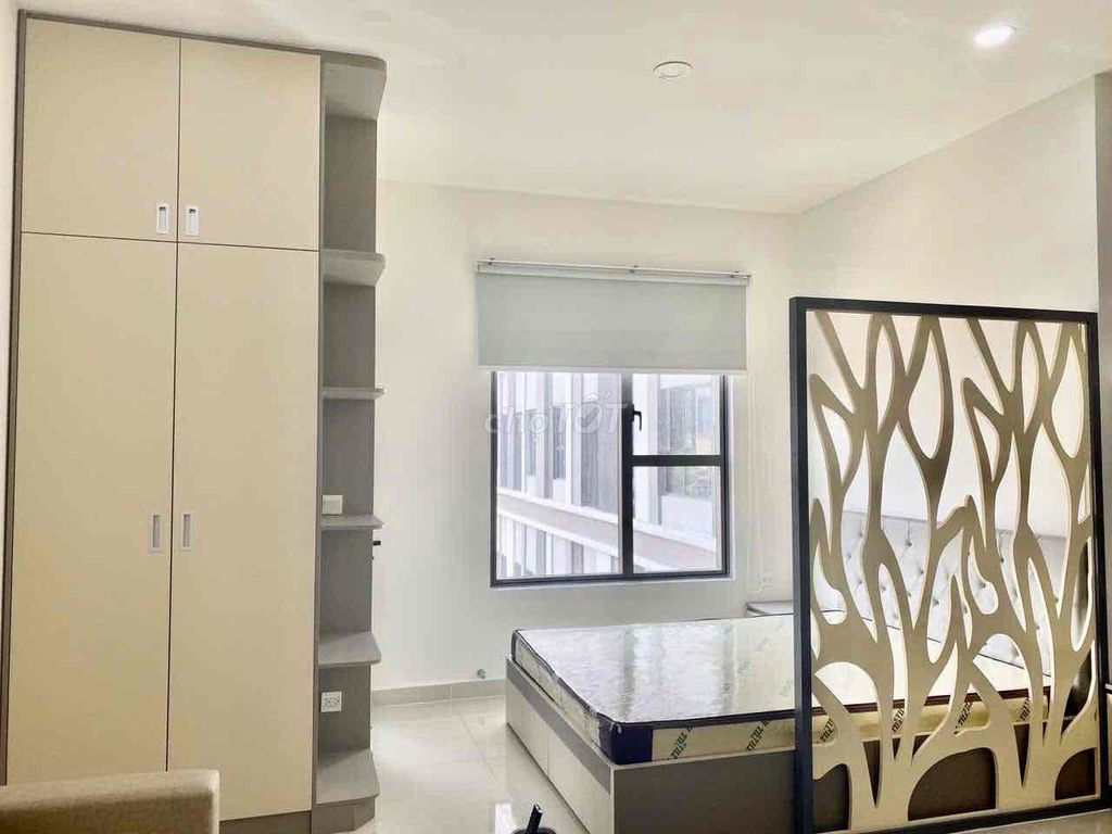 Renting Sunrise CityView District 7h: