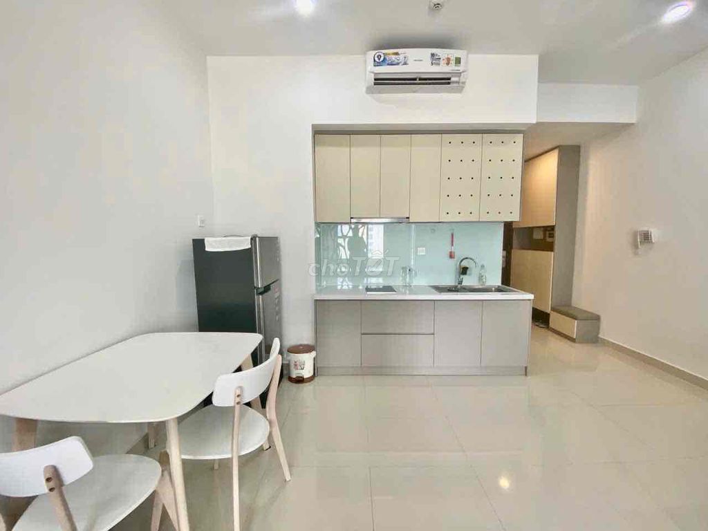 Renting Sunrise CityView District 7h: