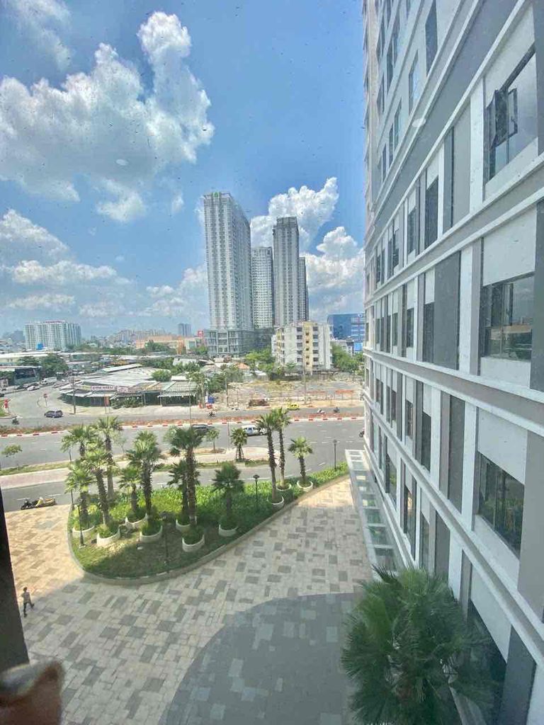 Renting Sunrise CityView District 7h: