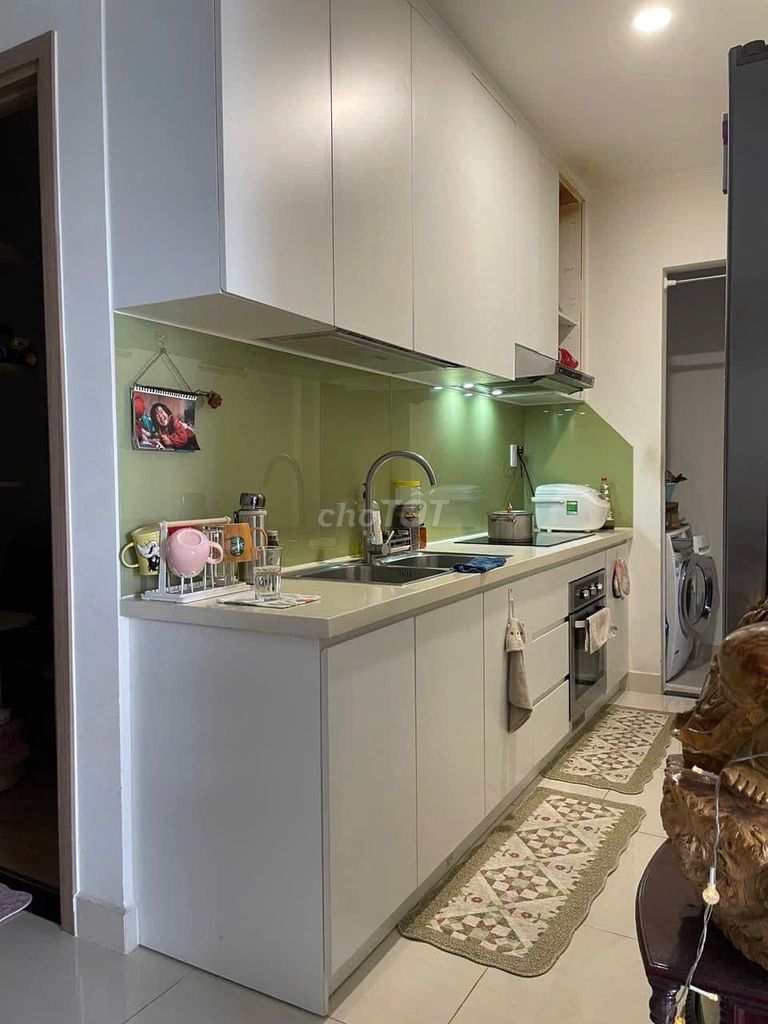 Rent Lavita Charm 2 bedrooms 11 million and a half per month full of furniture, which can be entered