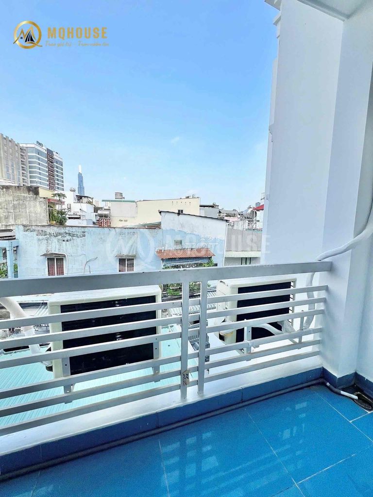 Open two bedrooms.
