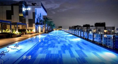 Rent the most beautiful pool apartment in the 7th district.