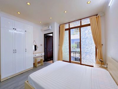 An apartment located in the heart of the city. A very nice interior.