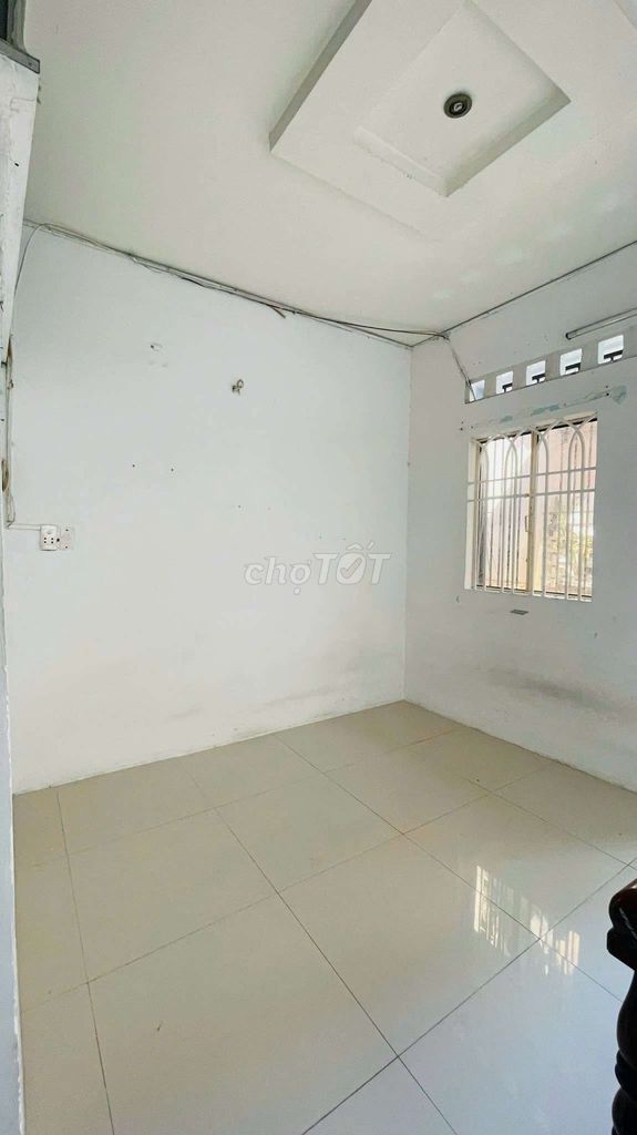 Two bedrooms. Two toilets.