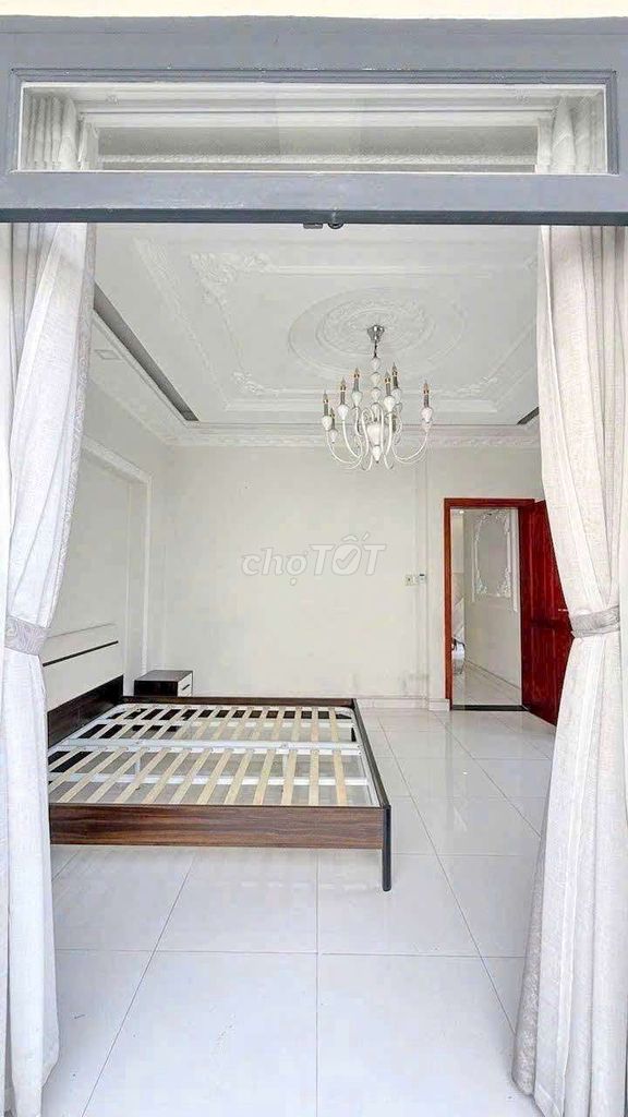 Rent the villa on two fronts to the D.U.U.U.D.