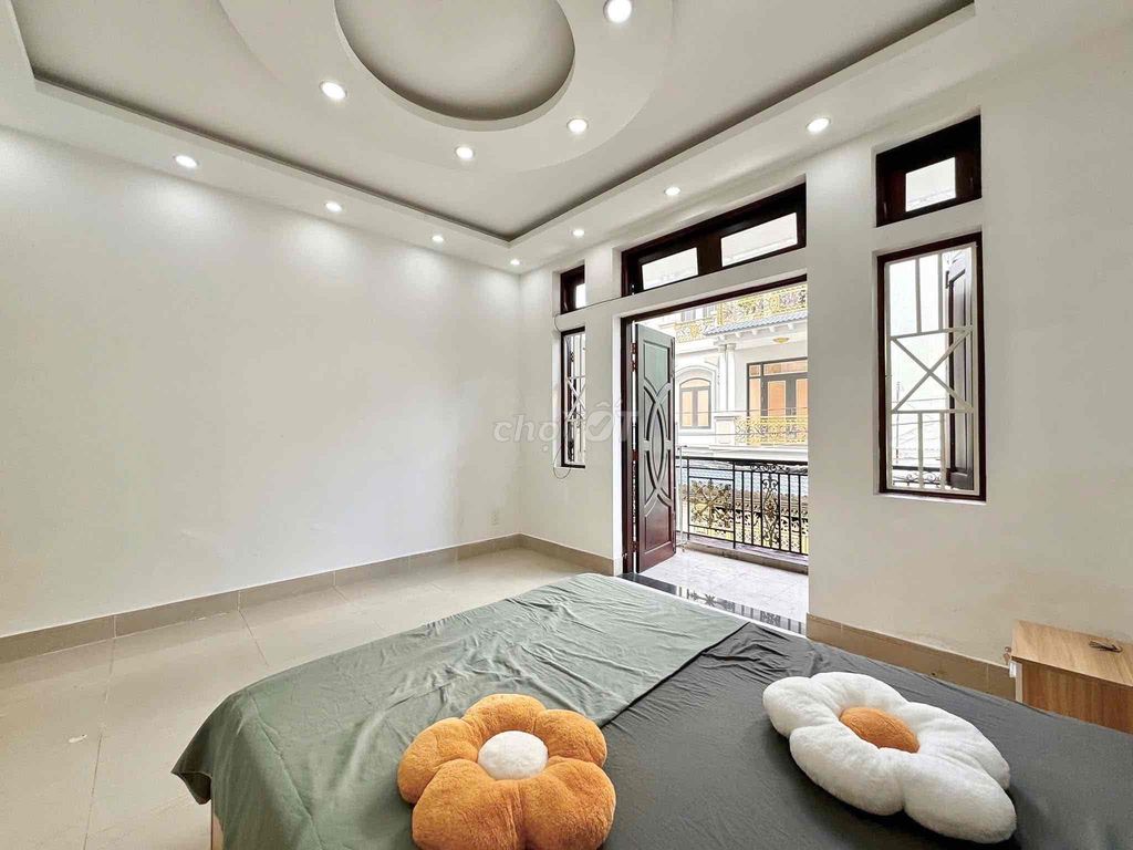 The apartment. A private washing machine bedroom.